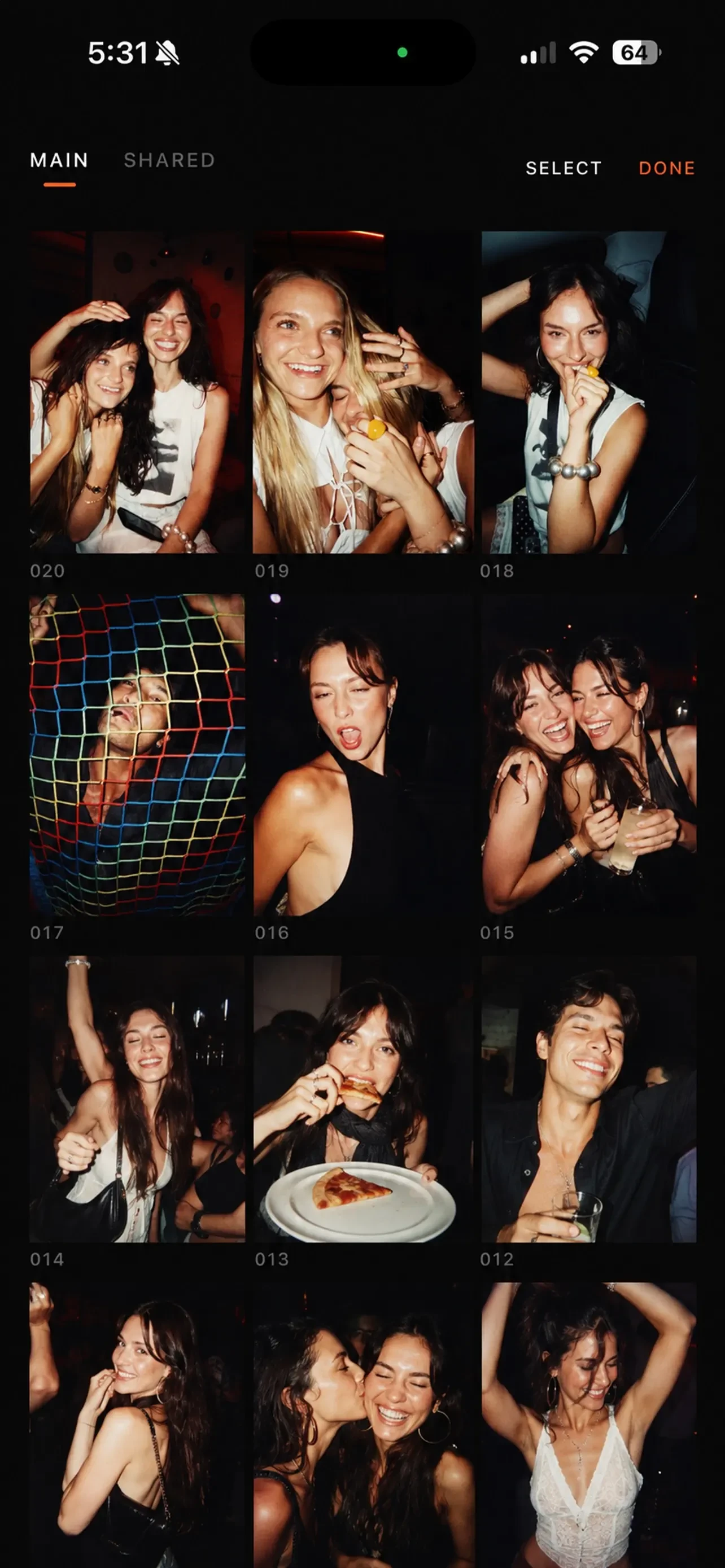 2AM CAM app store screenshot 2 — Unknown (iOS)