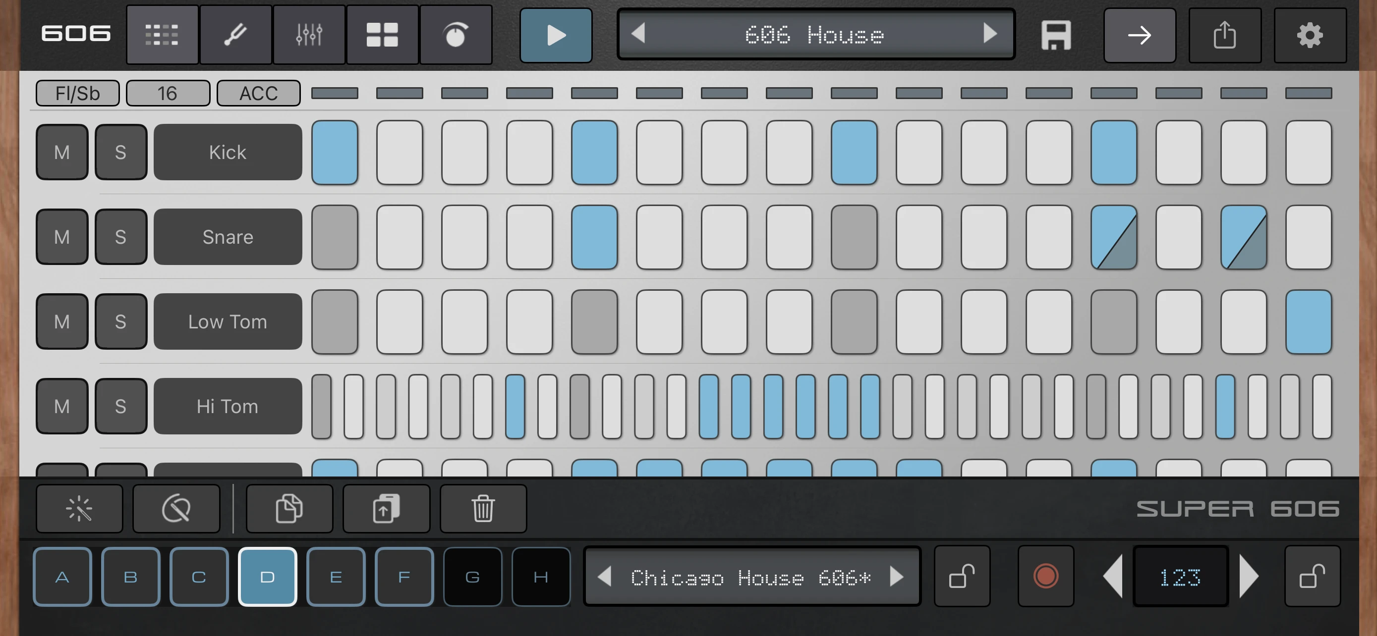 Super 606 Drums - Drum Machine app store screenshot 1 — Unknown (iOS)